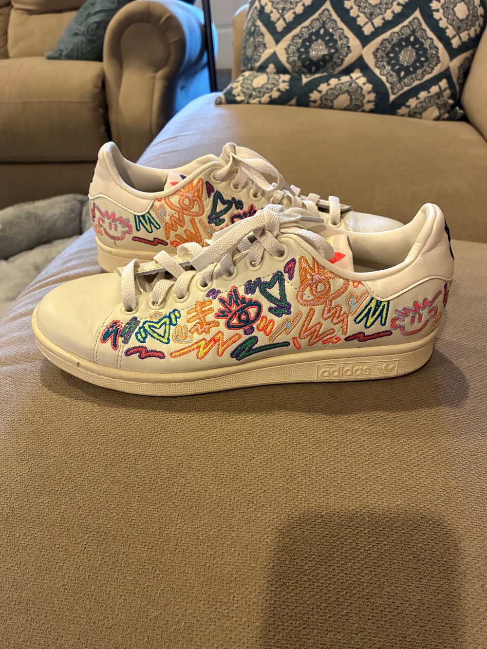 adidas Kris Andrew Small x Stan Smith Pride GX6394